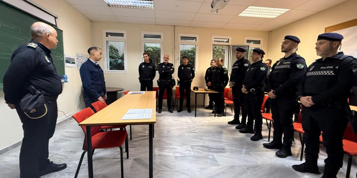 Benalmádena reduce los tiempos de actuación y refuerza la seguridad de agentes y vecinos con la incorporación de nuevos materiales