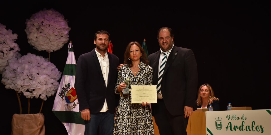 La Junta recibe el Premio Ardilla de Ardales por su rápida respuesta para la reparación de los daños tras las DANAS