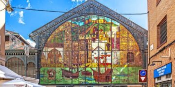 El Ayuntamiento reformará la cubierta del mercado de Atarazanas para mejorar la evacuación de aguas pluviales