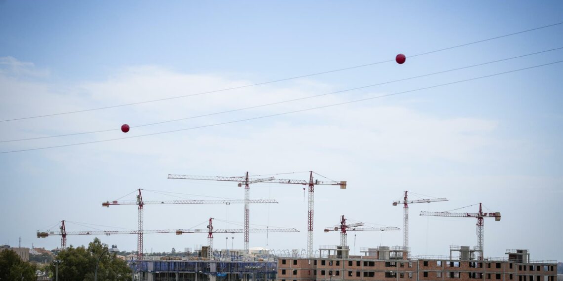 El Ayuntamiento de Málaga licita la venta de cuatro parcelas para la construcción de más de 270 nuevas viviendas libres