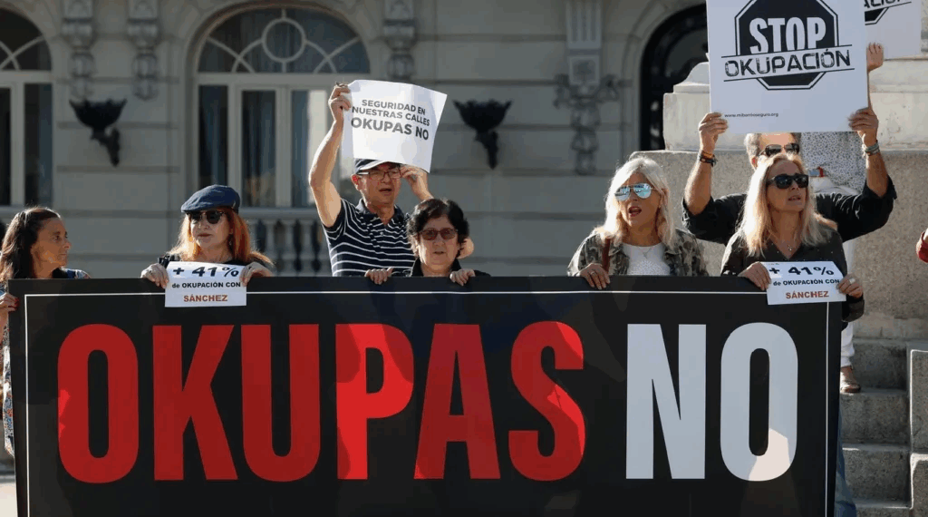 El PP de Mijas impulsará una Oficina Antiokupación para proteger a las familias mijeñas y garantizar la seguridad jurídica de los propietarios