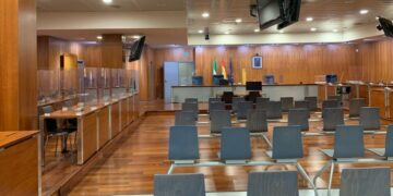 Violó a su hijastra de 14 años mientras la madre de la menor ingresaba en prisión en Málaga