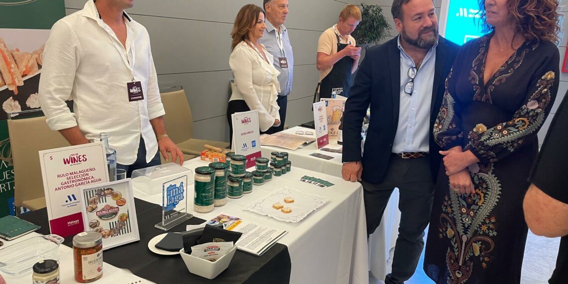 Veintinco empresas de Sabor a Málaga presentan sus productos delicatesen en Sur Wines & Gourmet