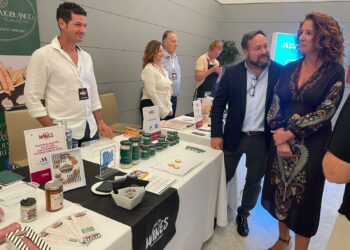 Veintinco empresas de Sabor a Málaga presentan sus productos delicatesen en Sur Wines & Gourmet