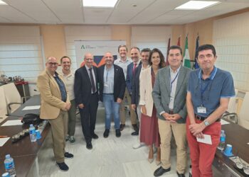 El 061 recibe la visita del equipo de gestión de la Facultad de Medicina de Málaga