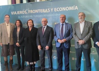 Turismo Costa del Sol reivindica en una mesa redonda la posición de la provincia de Málaga como referente global en turismo inteligente y movilidad internacional