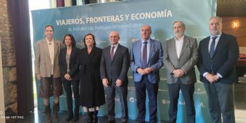 Turismo Costa del Sol reivindica en una mesa redonda la posición de la provincia de Málaga como referente global en turismo inteligente y movilidad internacional