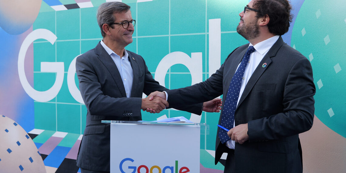 La Junta y Google sellan un acuerdo estratégico para impulsar la digitalización de la comunidad