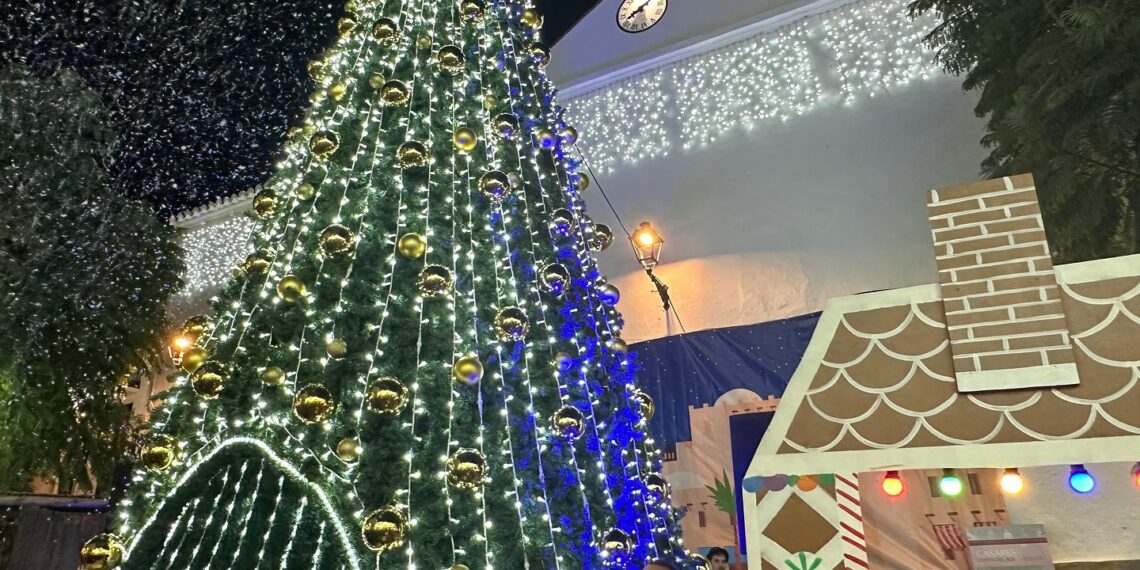 ¿Qué municipios de la Costa del Sol encienden este viernes la Navidad?