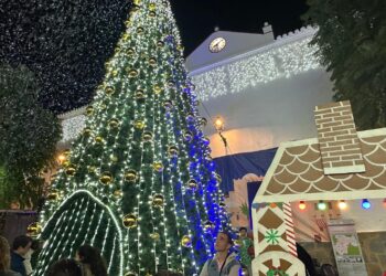 ¿Qué municipios de la Costa del Sol encienden este viernes la Navidad?