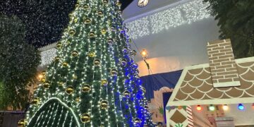 ¿Qué municipios de la Costa del Sol encienden este viernes la Navidad?