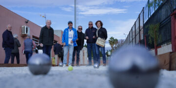 Carretera de Cádiz ya tiene una nueva pista de petanca en el campo de fútbol Roma Luz – Guadaljaire