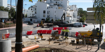 Mejoras en la red de pluviales junto a la rotonda que conecta las avenidas José Banús y Rotary Internacional con Juan Belmonte