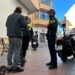 El Ayuntamiento de Fuengirola refuerza la seguridad vial con controles sobre el uso de patinetes y una campaña de concienciación
