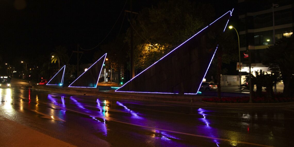 Marbella se suma a la celebración del Día del Niño Prematuro iluminando de morado espacios emblemáticos