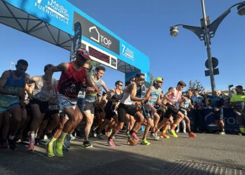 Fuengirola celebra este domingo la gran fiesta del deporte con 2.500 corredores y 300 voluntarios en la VIII Media Maratón