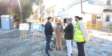 Avanzan los trabajos de remodelación integral en la zona oeste de la calle Fuentenueva en San Pedro Alcántara