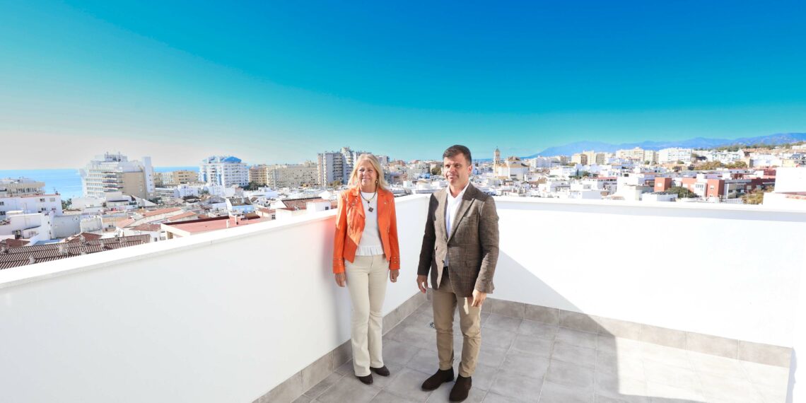 El Ayuntamiento de Marbella equipa las cocinas de las 18 viviendas de promoción pública para alquiler joven de Huerta de los Cristales