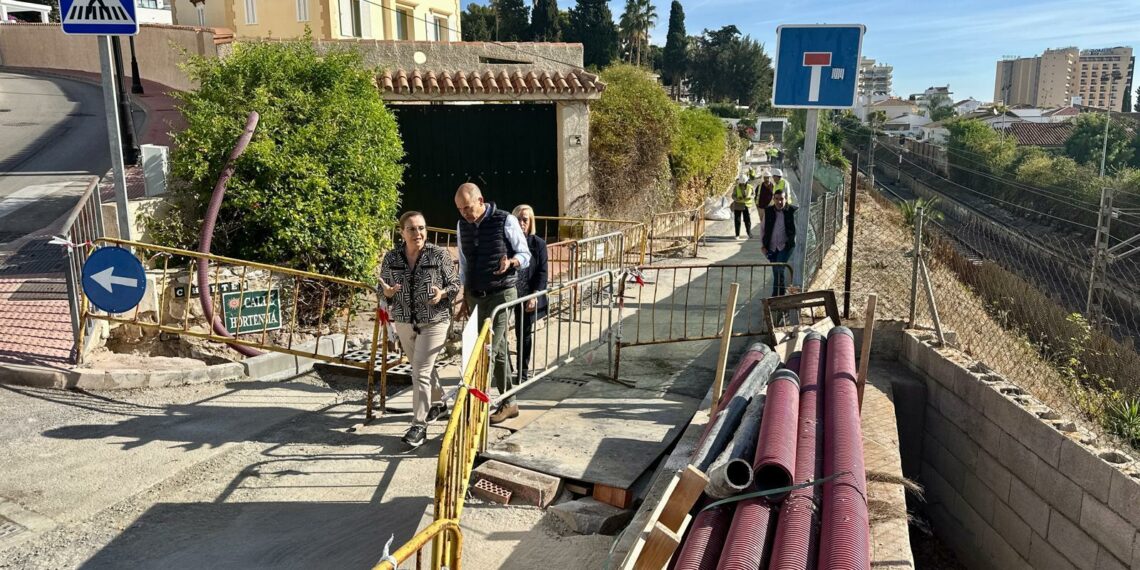 Avanza la remodelación viaria de Torreblanca con la reforma de la calle Hortensia