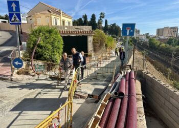 Avanza la remodelación viaria de Torreblanca con la reforma de la calle Hortensia