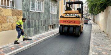 Recta final para las obras de renovación de las infraestructuras hídricas soterradas de la calle Reyes Católicos