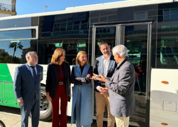 La Junta mejora el transporte público entre Fuengirola, La Cala de Mijas y Marbella con una nueva línea