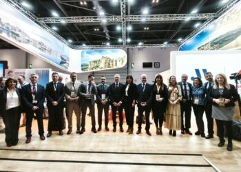 Benalmádena refuerza su promoción turística en la World Travel Market de Londres ante el gran comportamiento del mercado británico
