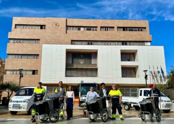 Fuengirola incrementa las dotaciones para limpieza de la vía pública