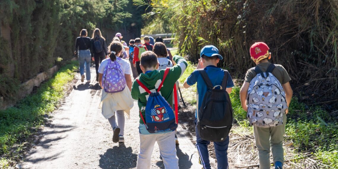Más de 3.500 alumnos participarán en el ‘Programa de Senderismo Escolar 2025-26’