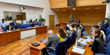 Fuengirola aprueba el presupuesto de 2026, que impulsará el desarrollo económico y la garantía social de la ciudad