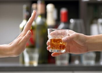 Benalmádena se suma al Día Mundial sin Alcohol con un llamamiento a la prevención y la concienciación juvenil