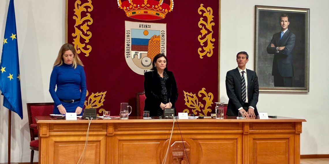 Torremolinos aprueba una moción para exigir al gobierno central medidas urgentes para mejorar la movilidad