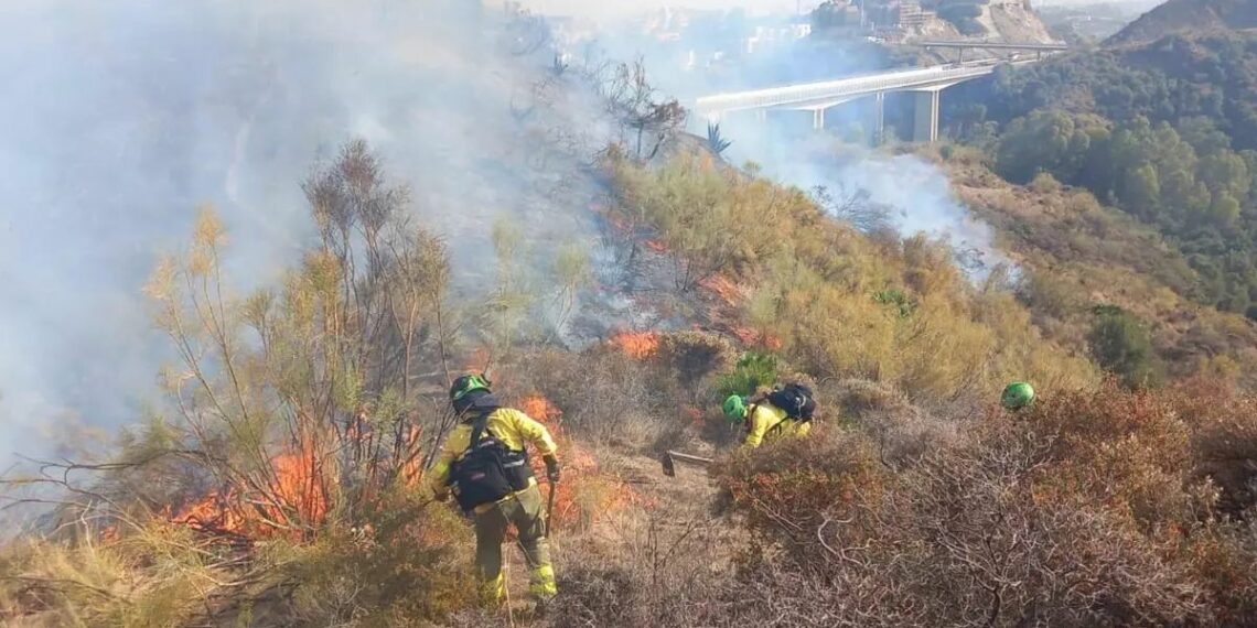 Bomberos Mijas colabora con INFOCA en una quema prescrita que se realizará el 4 de noviembre en la zona del Camino del Hipódromo-El Chaparral