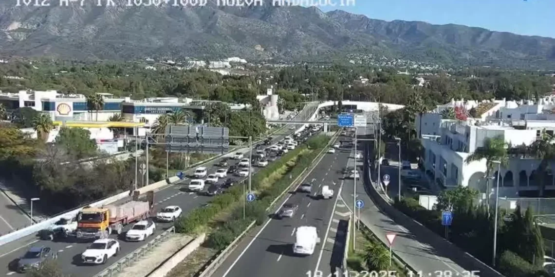 Atropellan a un ciclista de 66 años en la A-7 por San Pedro Alcántara