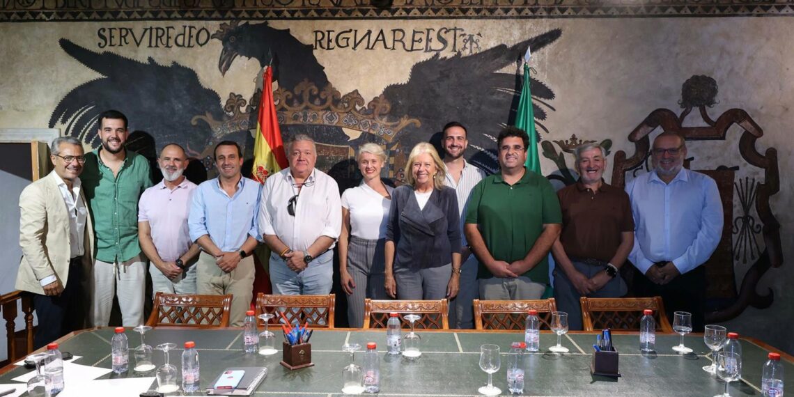 Marbella destaca el papel esencial de las cofradías en la promoción turística de la ciudad