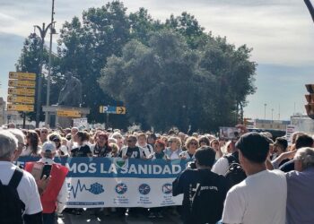 20.000 personas se manifiestan por la sanidad pública en el centro de Málaga