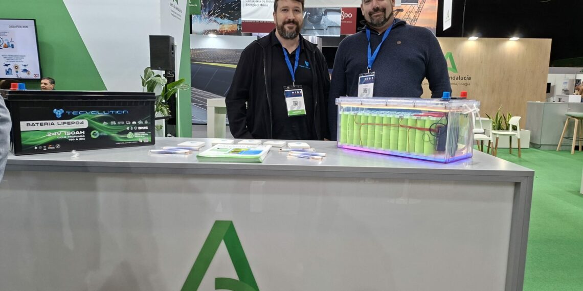 La Junta impulsa casi 13.000 nuevas empresas en 2025 tras asesorar a más de 14.000 emprendedores desde los CADE