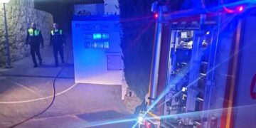 Muere una mujer en un incendio de una vivienda en Fuengirola