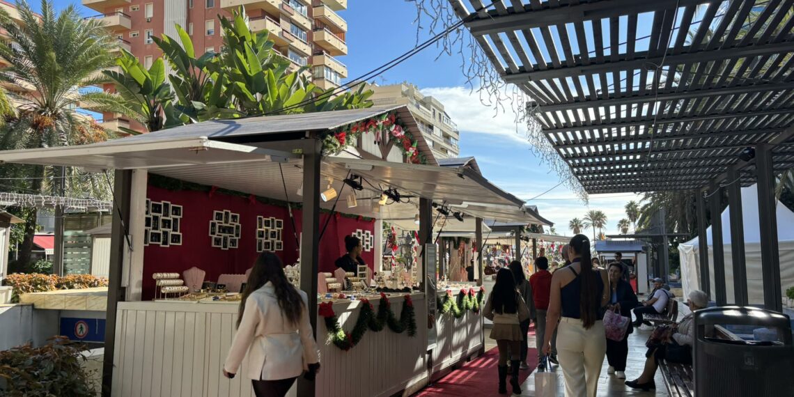 Once cosas que hacer en la Costa del Sol: mercadillos navideños, belenes, espectáculos de luces y zambombas