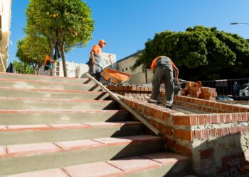 Estepona eleva el presupuesto destinado a conservación y mantenimiento de la ciudad hasta los 35 millones de euros