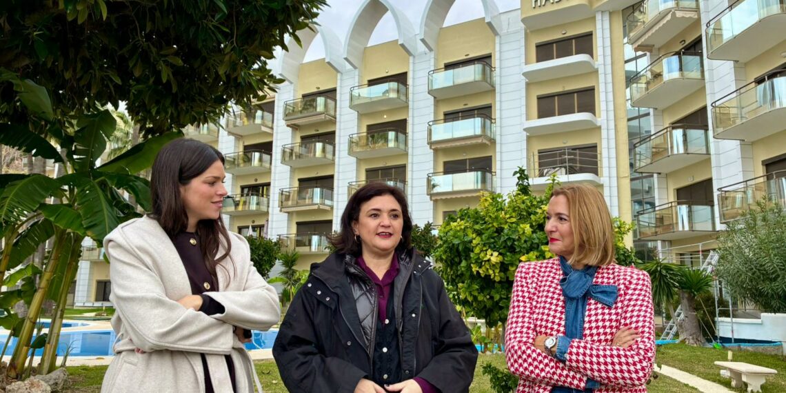 La Junta impulsa con 5,1 millones la rehabilitación de 4 comunidades de propietarios en Torremolinos