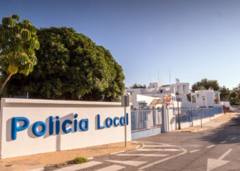 Estepona refuerza el presupuesto destinado a seguridad ciudadana para ampliar y modernizar los medios humanos y materiales de la Policía Local