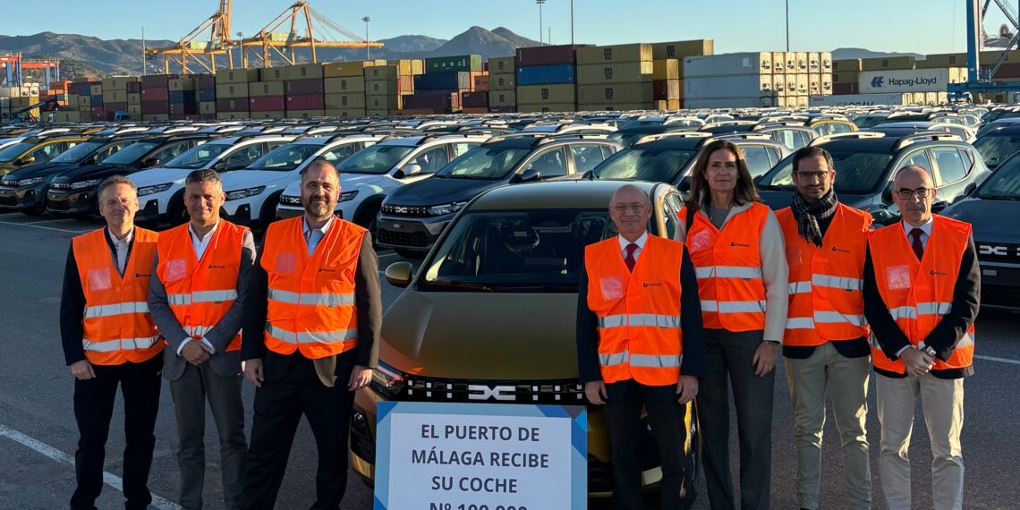 El Puerto de Málaga alcanza los 100.000 vehículos movidos en 2025 y consolida un año récord para el tráfico de automóviles