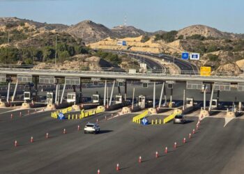 Óscar Puente libera un tramo de la AP-7 en Alicante mientras la Costa del Sol sigue sin bonificaciones