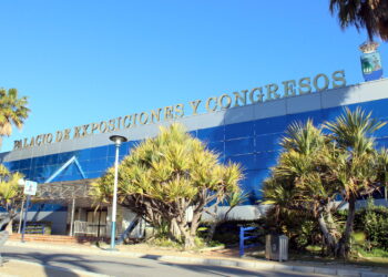 El Ayuntamiento de Estepona concluirá en el Palacio de Congresos su Plan de Eficiencia Energética para dependencias municipales