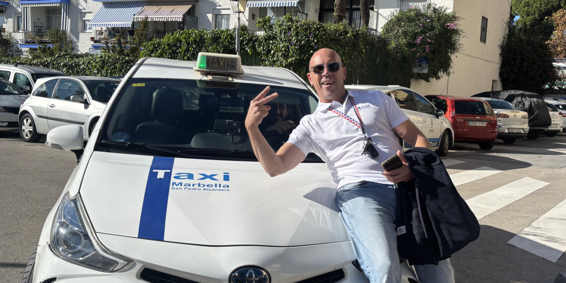 Le toca el Gordo camino al aeropuerto: “Estas Navidades, el taxi creo que lo coge mi patrón”