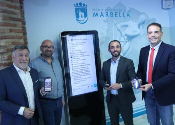 Marbella pone en marcha un asistente inteligente en WhatsApp para acercar actividades navideñas a la ciudadanía