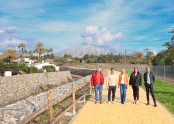 Finalizan las obras de saneamiento y acondicionamiento del arroyo Benabolá que incluyen una senda fluvial de 1,5 kilómetros