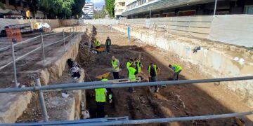 Cultura constata el hallazgo de una necrópolis romana de los siglos II-IV en la obra del Metro de Málaga