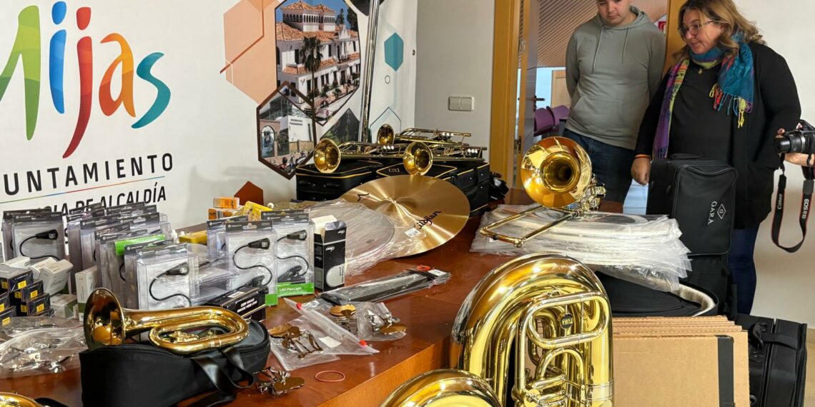 Mijas destina 25.000 euros a la adquisición de nuevo material e instrumentos para la Banda Municipal y la Agrupación Musical